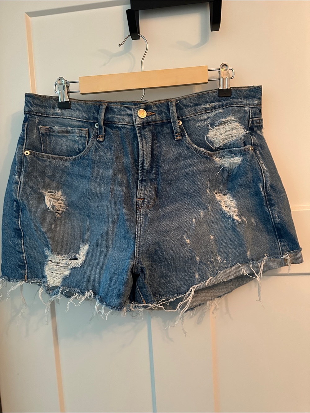 Good American Distressed Blue Denim Cutoff Shorts